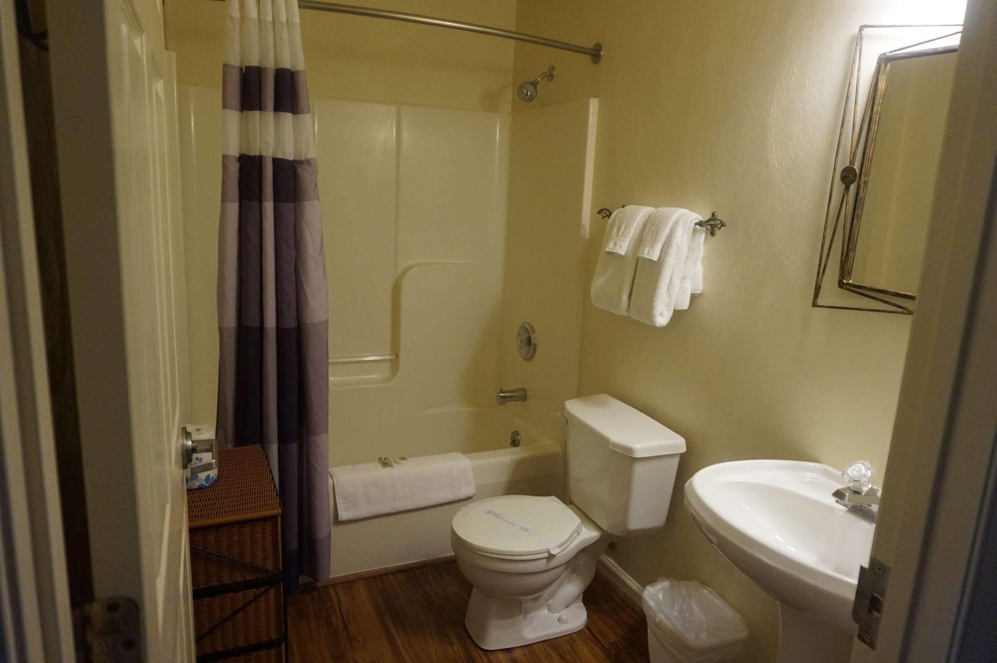 Affordable Corporate Suites Of Сейлем Екстериор снимка