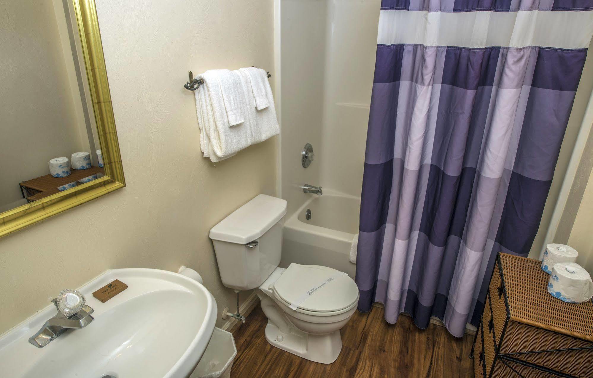 Affordable Corporate Suites Of Сейлем Екстериор снимка