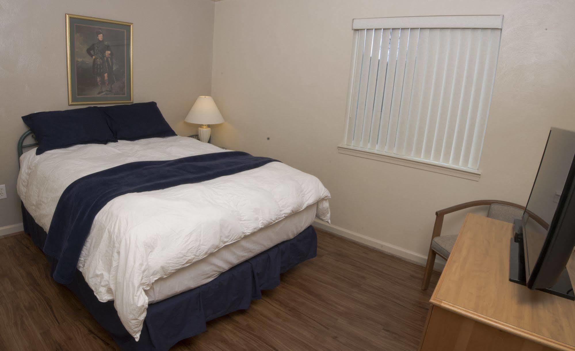 Affordable Corporate Suites Of Сейлем Екстериор снимка